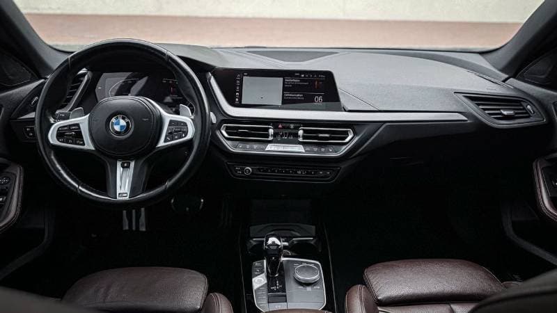 2021 BMW 218i Gran Coupe thumbnail 8