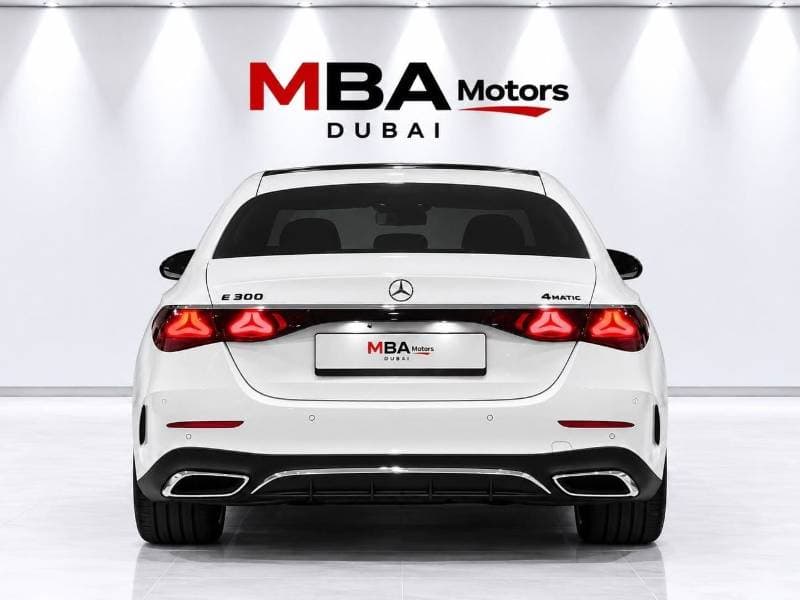 2025 Mercedes Benz E300 AMG thumbnail 4