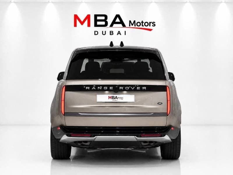 2023 Land Rover Range Rover SE thumbnail 3