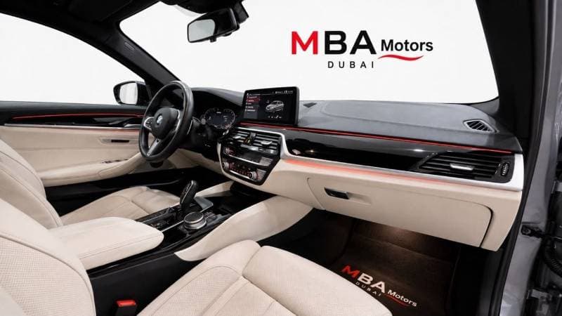 2023 BMW M550i thumbnail 4