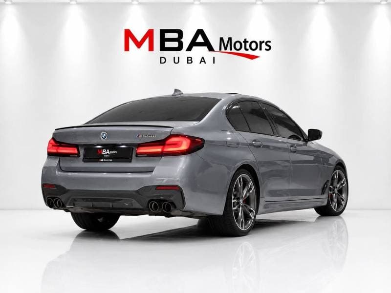 2023 BMW M550i thumbnail 8