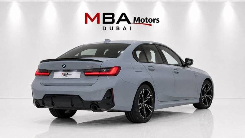 2024 BMW 320i M SPORT thumbnail 4