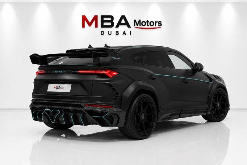 2021 Lamborghini Urus STANDARD thumbnail 4