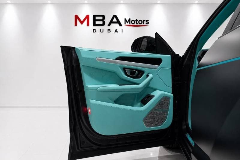 2021 Lamborghini Urus STANDARD thumbnail 7