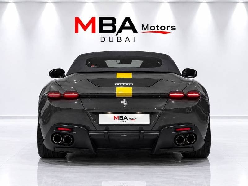 2024 Ferrari Roma thumbnail 5