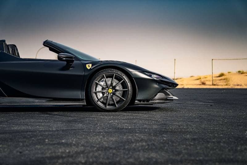 2023 Ferrari SF90 SPIDER thumbnail 5