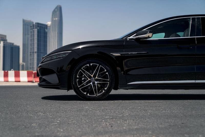 2025 BYD HAN PREMIUM thumbnail 4