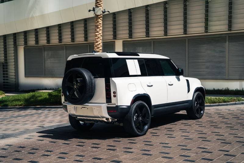 2025 Land Rover Defender 110 S P400 thumbnail 7