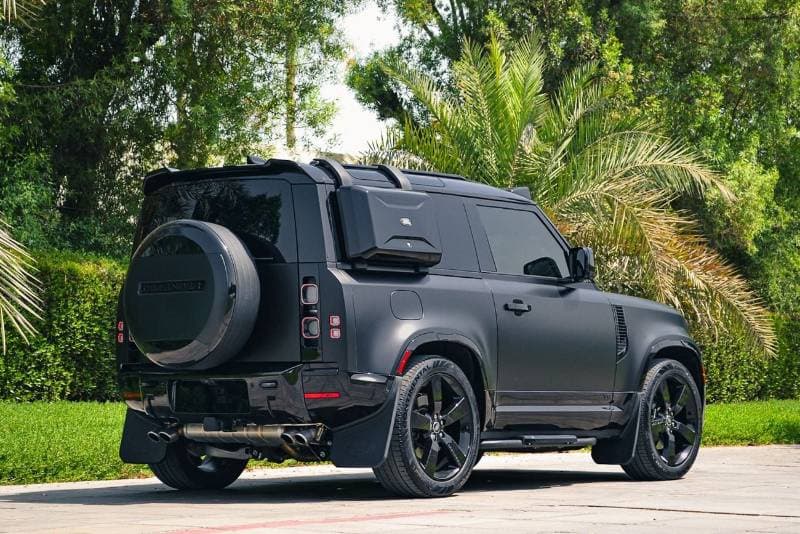 2023 Land Rover Defender 90 P525 thumbnail 5