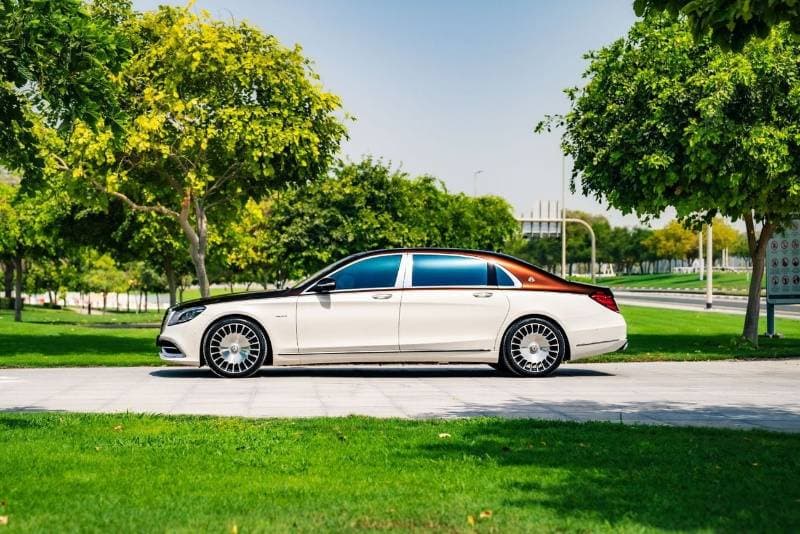 2018 Mercedes Maybach S580 Maybach AMG thumbnail 4