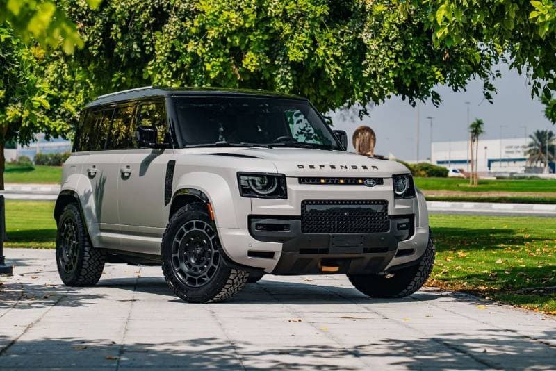 2026 Land Rover Defender 110 OCTA EDITION ONE P635