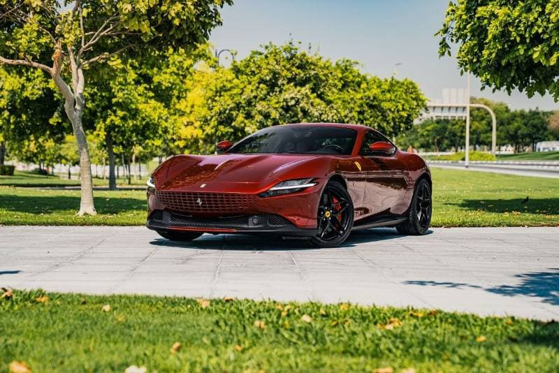 2023 Ferrari Roma STANDARD thumbnail 3