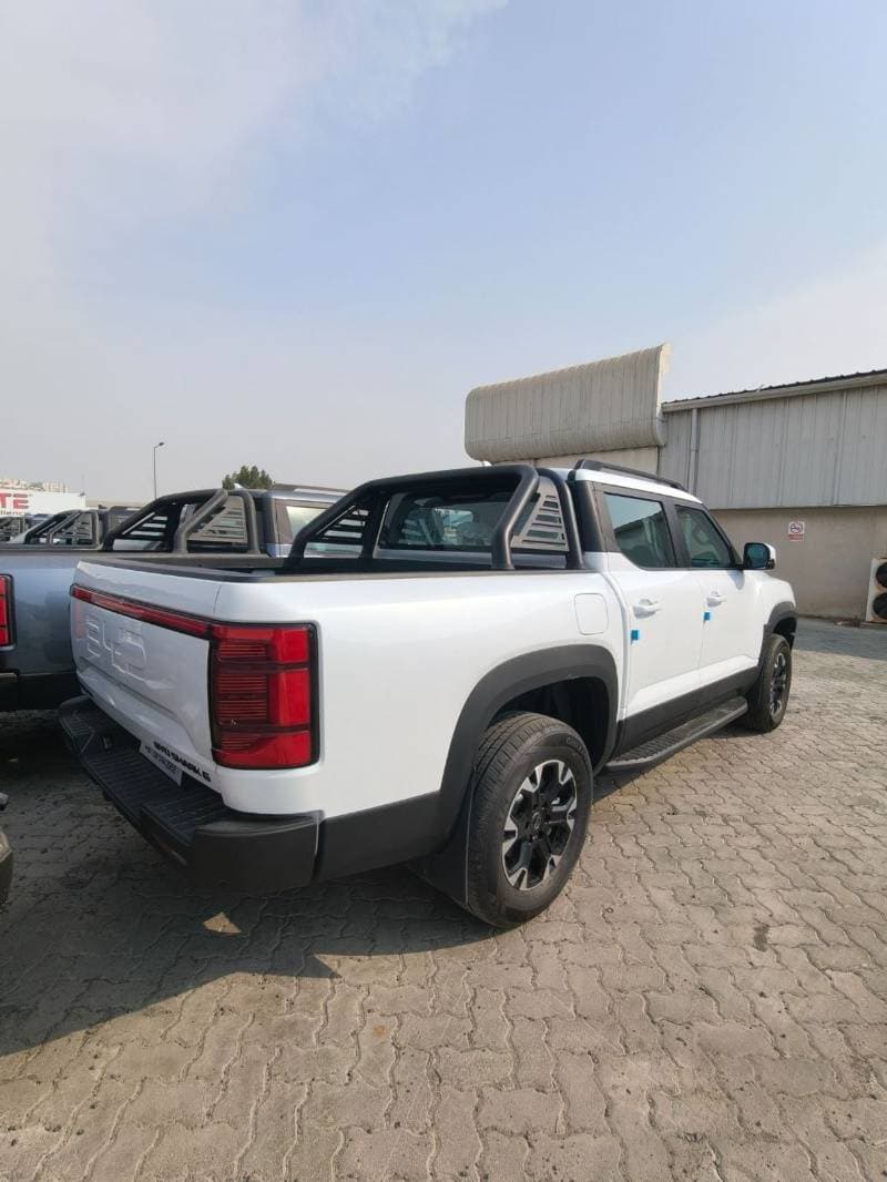 2026 BYD Shark 6 PREMIUM thumbnail 3