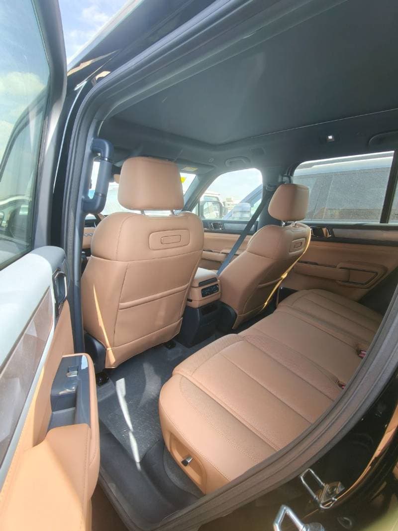 2026 BYD Leopard 5 FLAGSHIP thumbnail 5