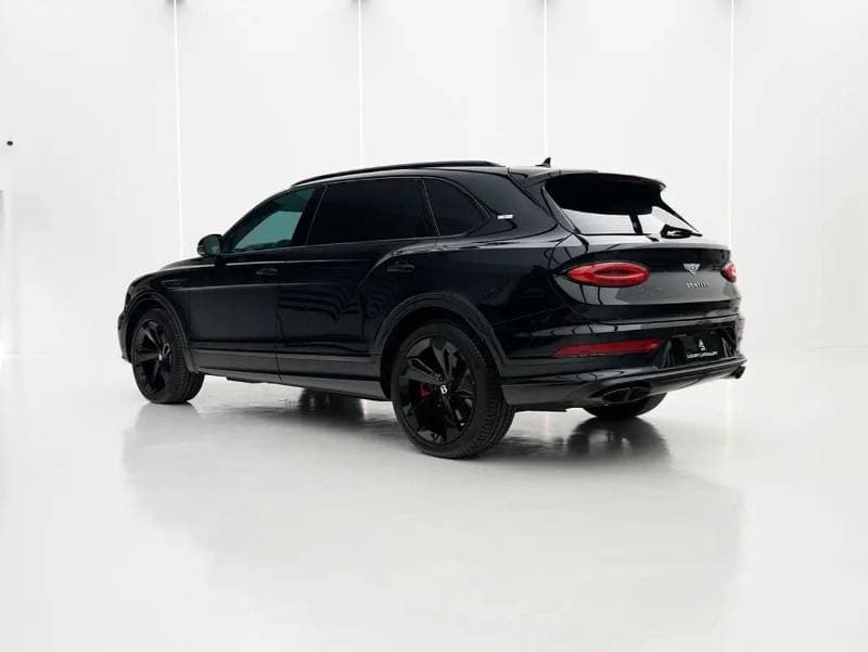 2023 Bentley Bentayga AZURE thumbnail 3