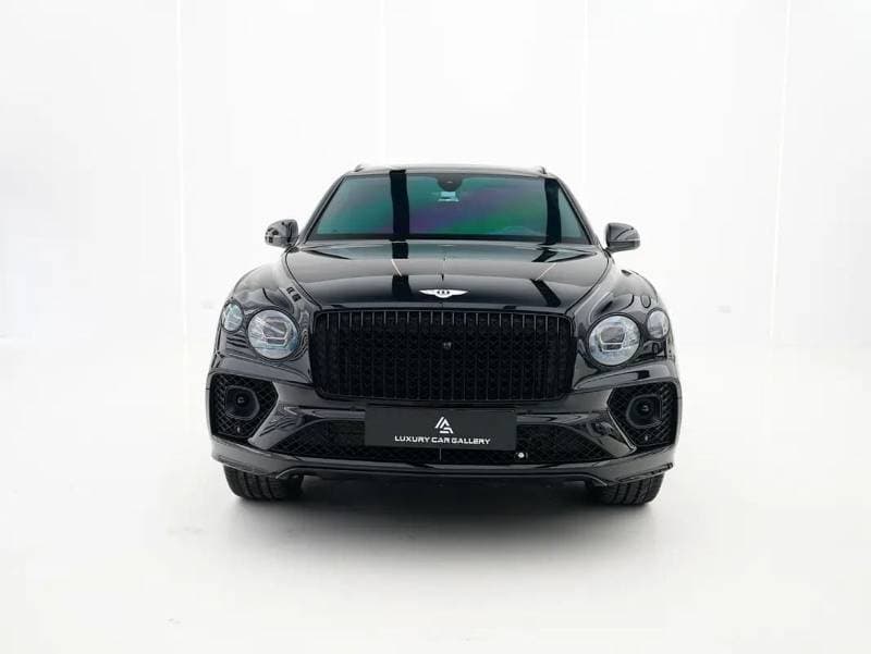 2023 Bentley Bentayga AZURE thumbnail 2