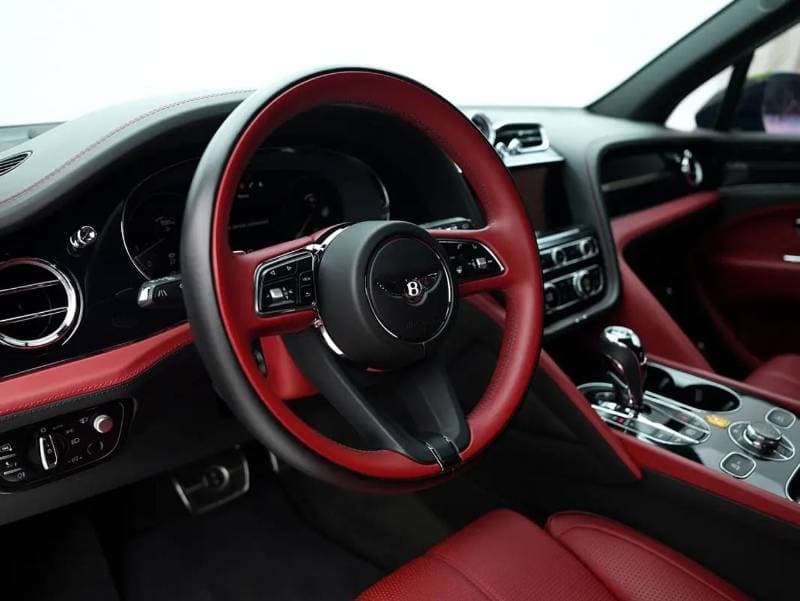 2023 Bentley Bentayga AZURE thumbnail 8