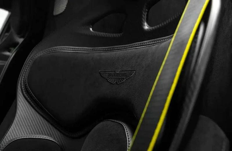 2026 Aston Martin Valhalla STANDARD thumbnail 8