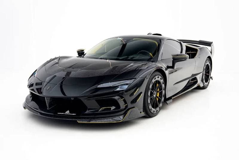 2022 Ferrari SF90 STRADALE thumbnail 3