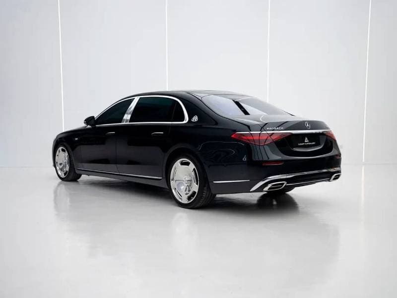 2022 Mercedes Maybach S680 Maybach 4 MATIC thumbnail 2