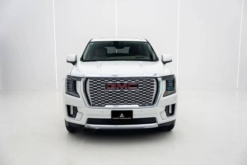 2024 GMC Yukon DENALI thumbnail 5