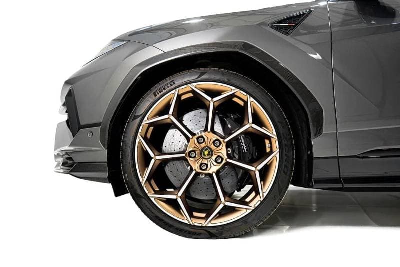 2024 Lamborghini Urus PERFORMANTE thumbnail 6
