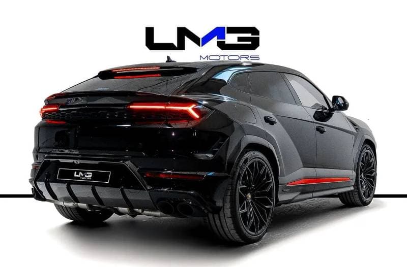 2025 Lamborghini Urus SE thumbnail 5