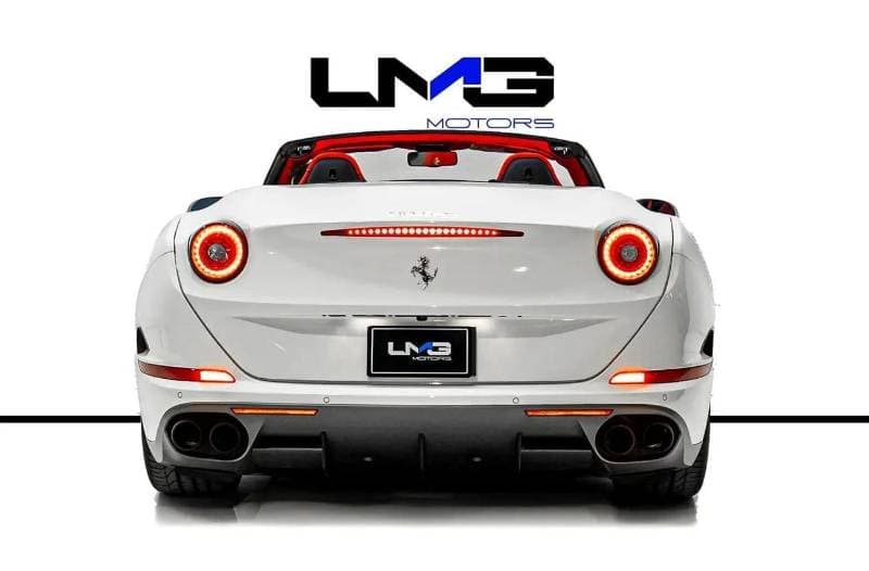 2016 Ferrari California T thumbnail 5