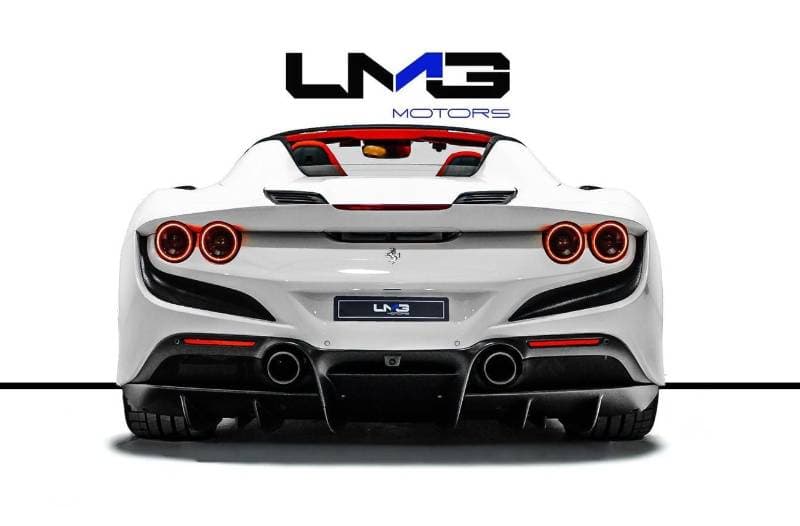 2022 Ferrari F8 Spider STANDARD thumbnail 5