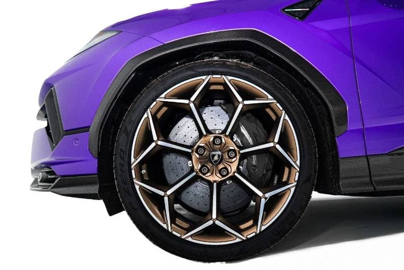 2023 Lamborghini Urus PERFORMANTE thumbnail 6