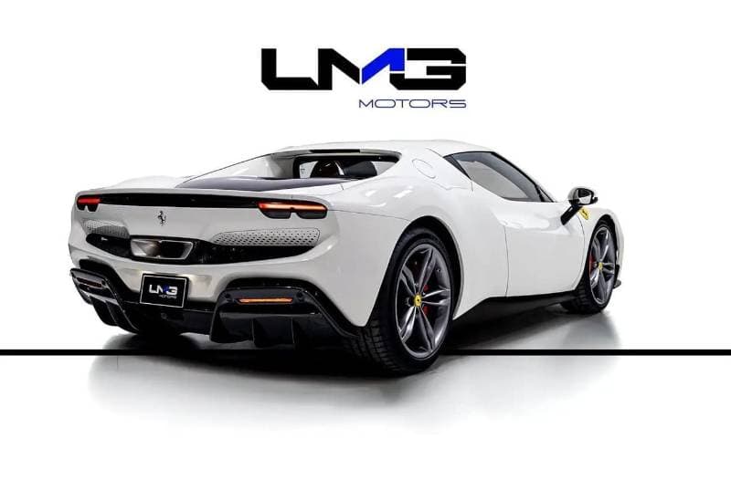 2024 Ferrari 296 GTS thumbnail 5