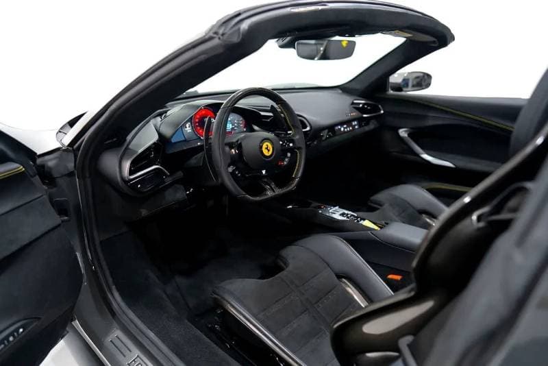 2024 Ferrari 296 GTS thumbnail 8