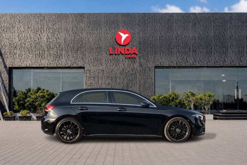 2018 Mercedes Benz A250 A250 thumbnail 7