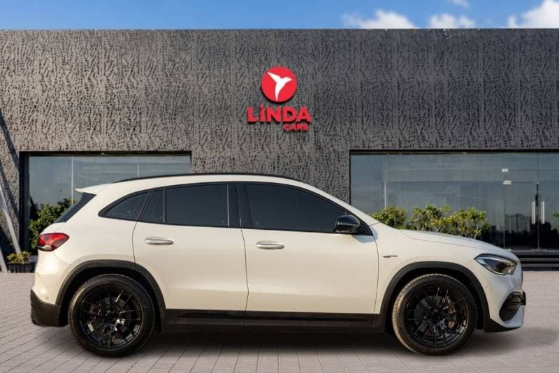 2021 Mercedes Benz GLA 35 AMG 4MATIC thumbnail 7