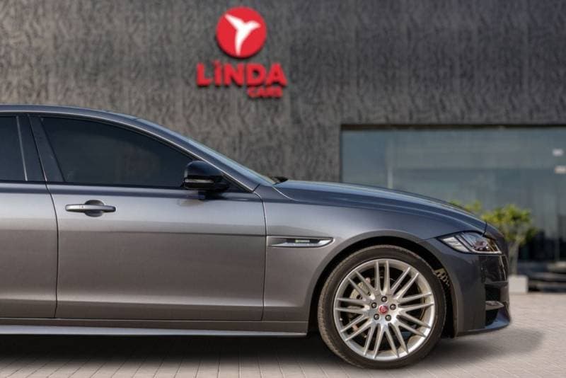 2020 Jaguar XF R SPORT thumbnail 8