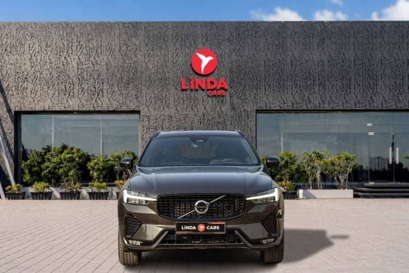 2022 Volvo XC60 R DESIGN thumbnail 2