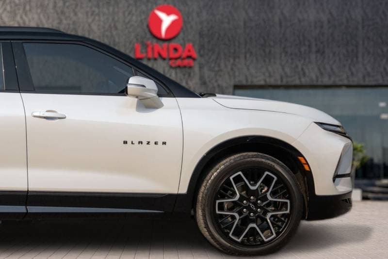 2024 Chevrolet Blazer RS thumbnail 8