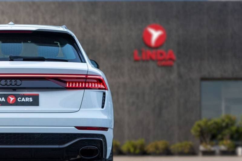 2022 Audi RSQ8 TFSI quattro 4.0L thumbnail 5