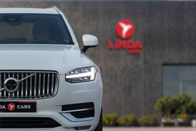 2024 Volvo XC90 ULTIMATE BRIGHT thumbnail 3
