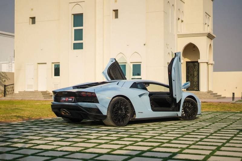 2018 Lamborghini Aventador S thumbnail 8