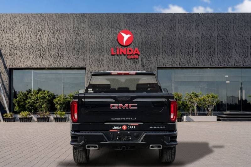 2022 GMC Sierra DENALI thumbnail 4