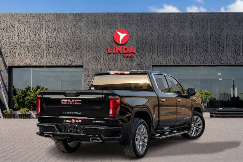 2022 GMC Sierra DENALI thumbnail 6