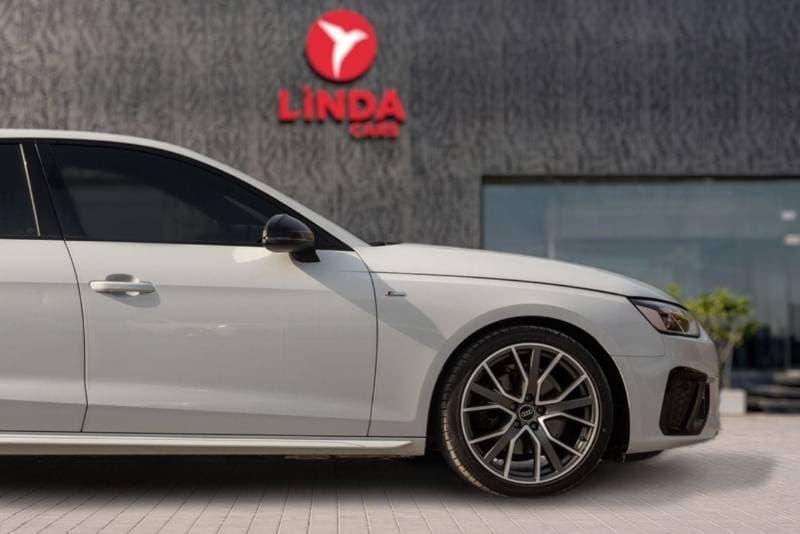 2023 Audi A4 40 TFSI S LINE thumbnail 8