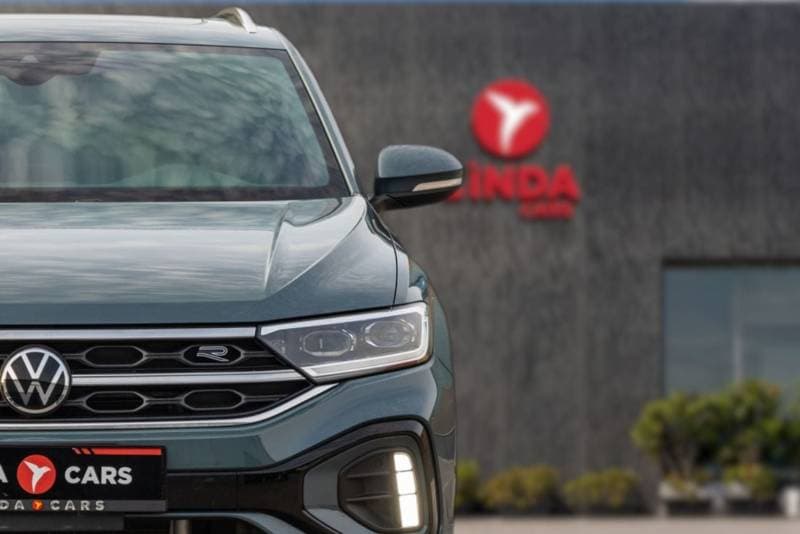 2024 Volkswagen T ROC R LINE thumbnail 3