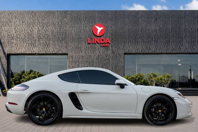 2024 Porsche 718 Cayman Style Edition thumbnail 7
