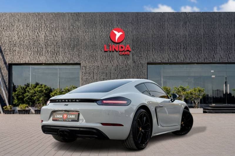 2024 Porsche 718 Cayman Style Edition thumbnail 6