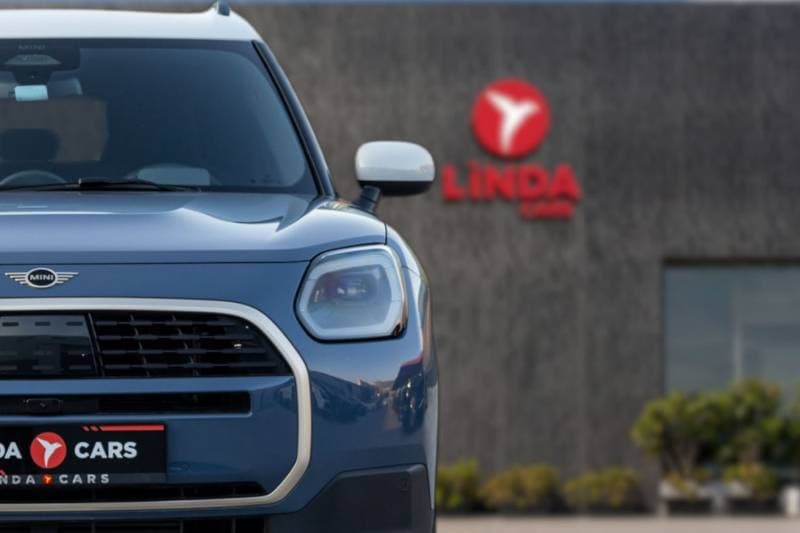 2025 Mini Countryman FAVOURED TRIM thumbnail 3