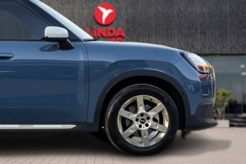 2025 Mini Countryman FAVOURED TRIM thumbnail 8
