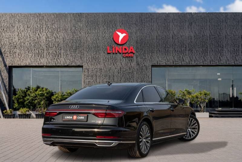 2020 Audi A8 55 TFSI LWB thumbnail 6
