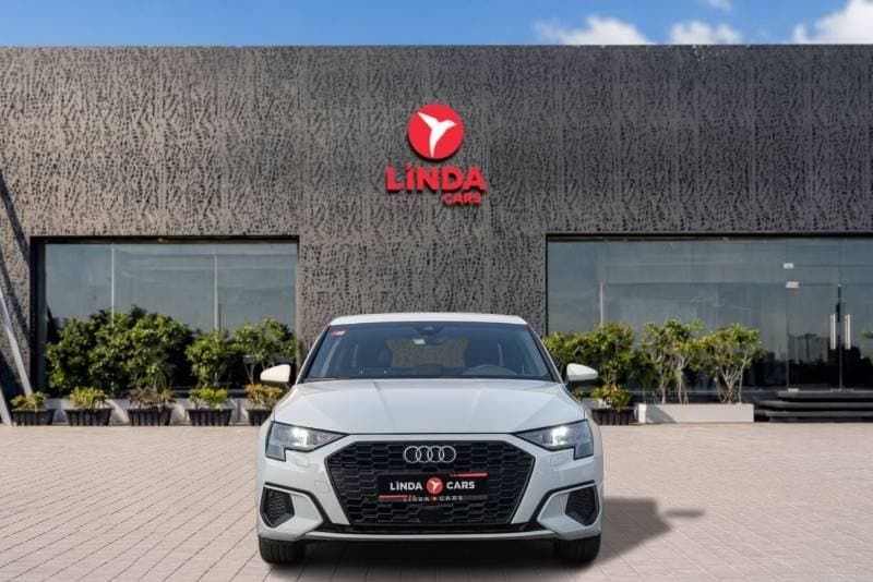 2023 Audi A3 35 TFSI thumbnail 2